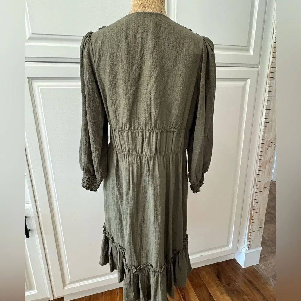 Calvin Klein olive green dress - Picture 2 of 7